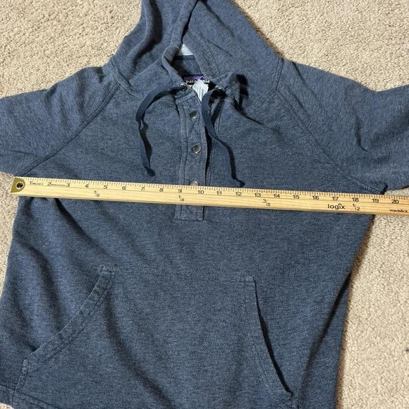 Patagonia Womens Organic Cotton Raglan Snap Neck Hoodie Blue S 39550 - Picture 5 of 6